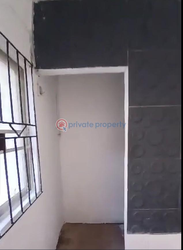 1 bedroom Self Contain For Rent Sobande Street Akoka Yaba Lagos - 4