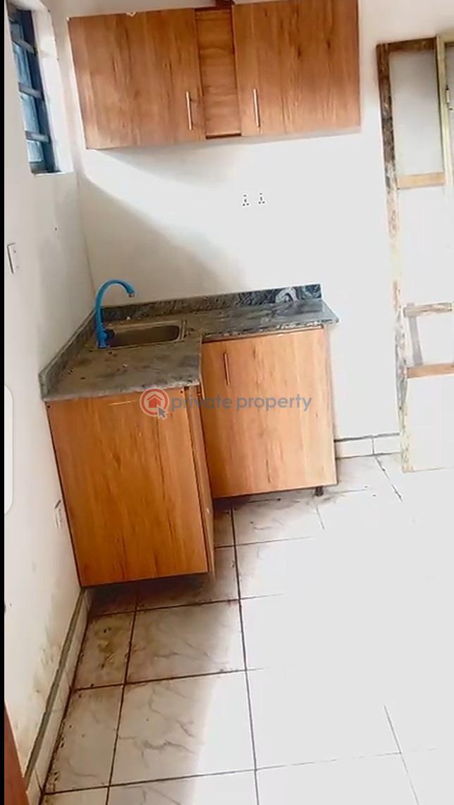 1 bedroom Mini Flat For Rent Mafowoku St, Off Sholanke Street Akoka Yaba Lagos - 3
