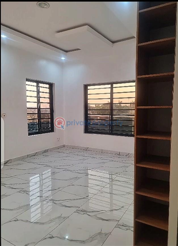 4 bedroom Penthouse For Sale Ikeja Crescent Ikeja GRA Lagos - 5