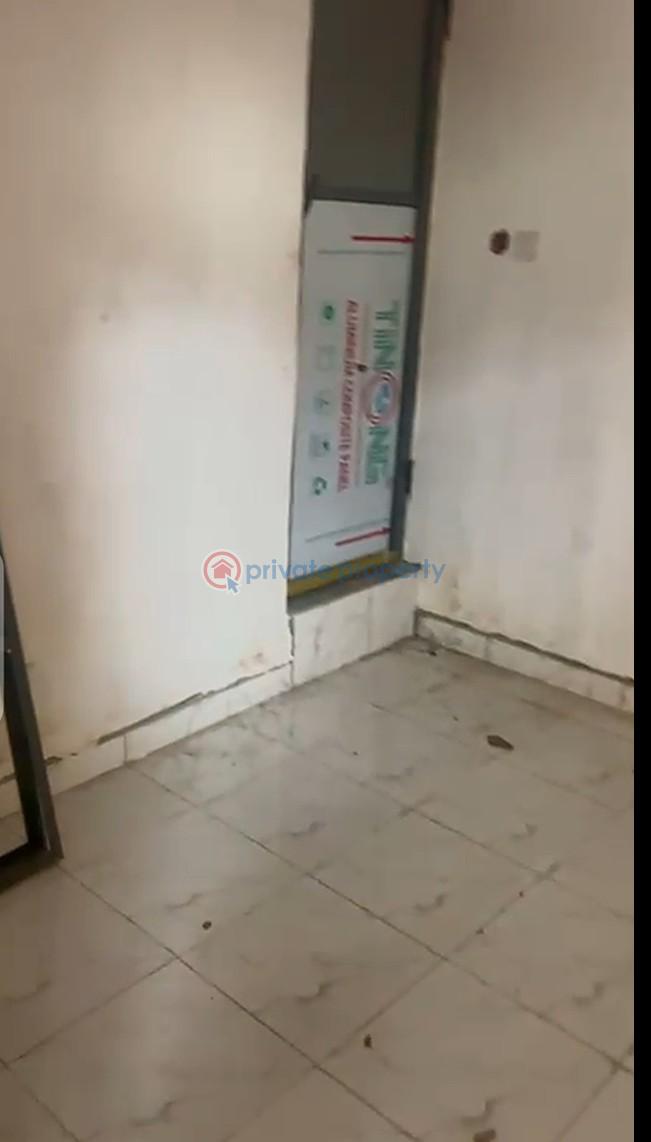 1 bedroom Mini Flat For Rent Mafowoku St, Off Sholanke Street Akoka Yaba Lagos - 0