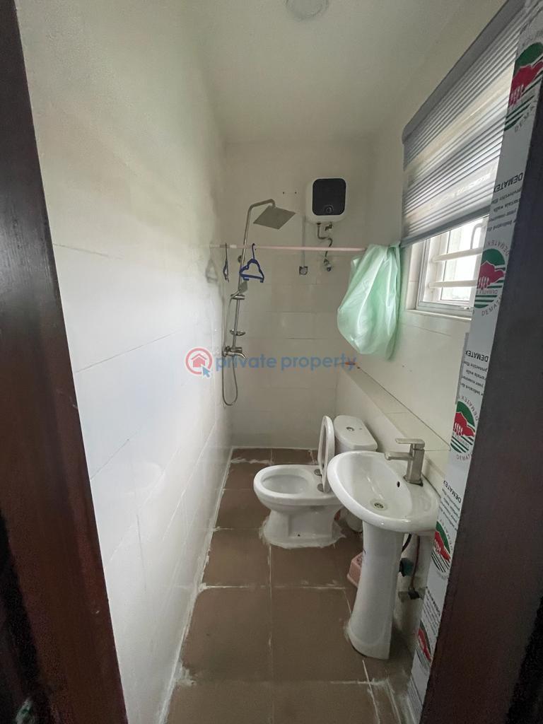 3 bedroom Block Of Flats For Sale Dideolu Estate Ogba Lagos - 1