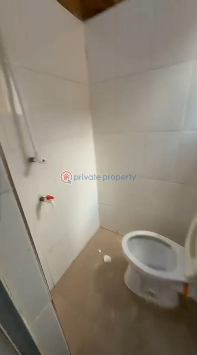 1 bedroom Self Contain For Rent Palmgrove Ilupeju Lagos - 3