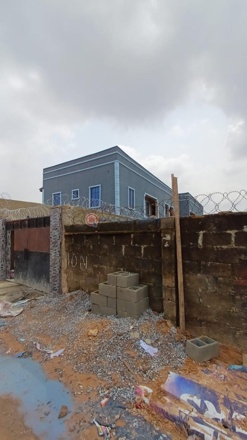 2 bedroom Block Of Flats For Sale Femi Bamgbelu Street, Ipaja Lagos Iyana Ipaja Lagos - 2
