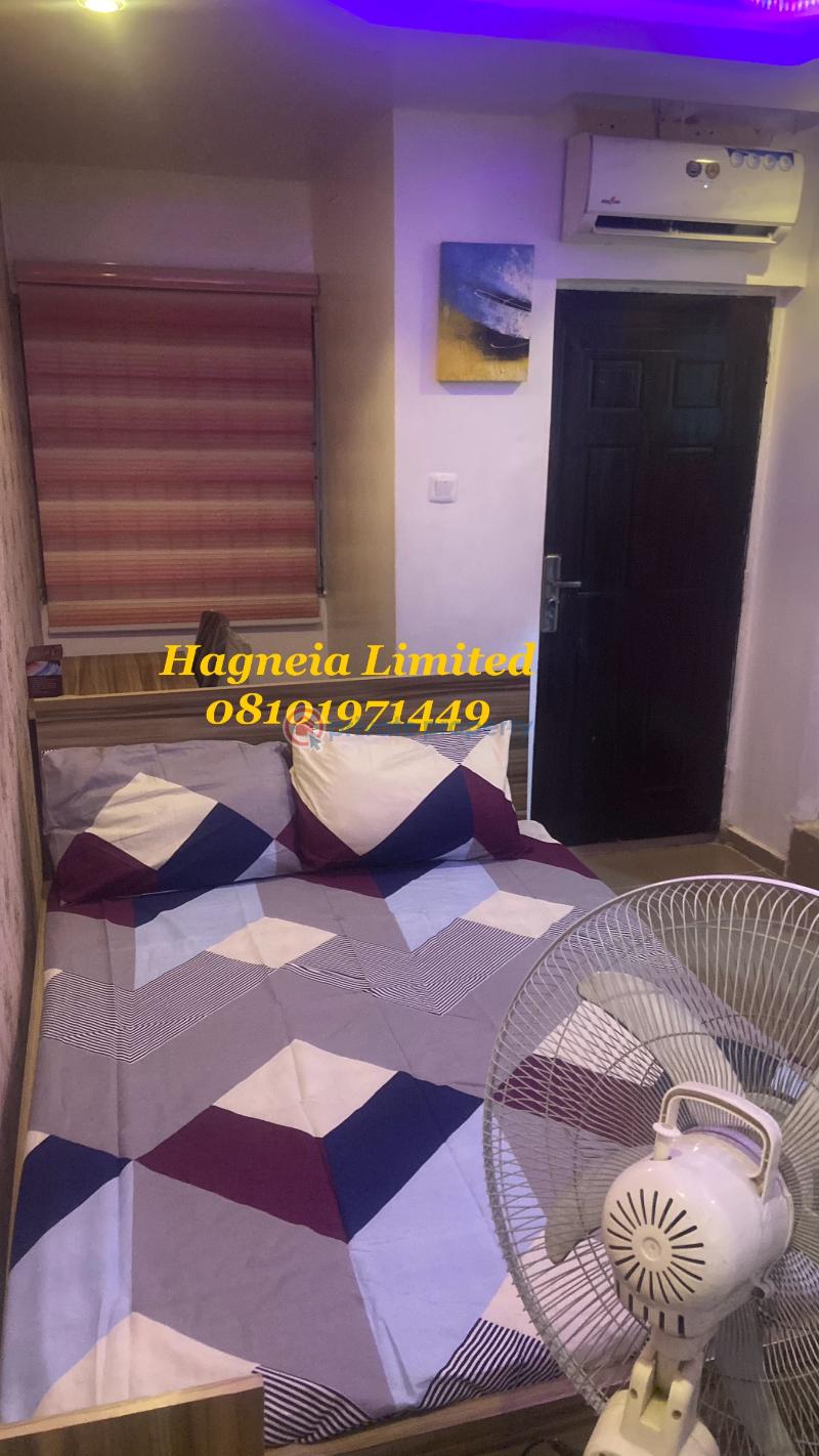 1 bedroom Self Contain Short let University Road, Akoka Abule Oja Yaba Lagos - 1