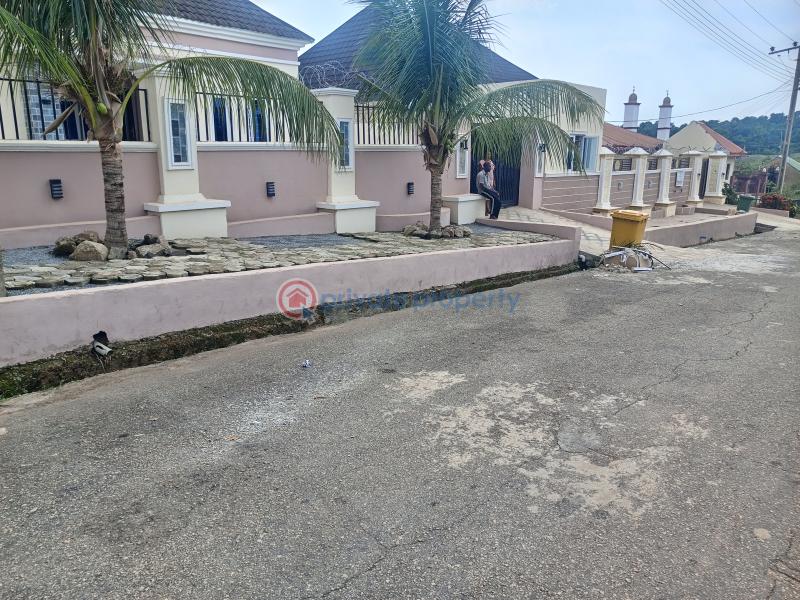 6 bedroom Detached Bungalow For Sale Efab Estate Lokogoma Abuja Phase 2  - 8