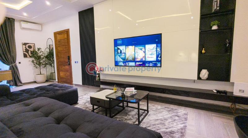 1 bedroom Mini Flat For Rent Lekki Phase 1 Lagos