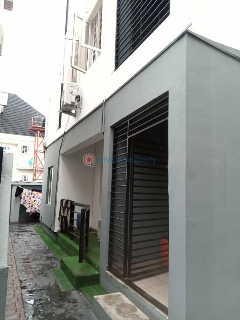 1 bedroom Mini Flat For Rent Adetunji Adeoba Street Ikeja GRA Lagos - 1