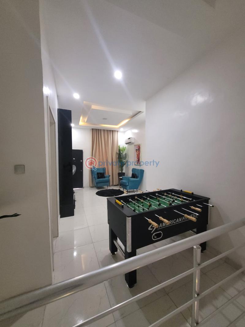 1 bedroom Block Of Flats For Rent Osapa London Lekki Lagos - 2