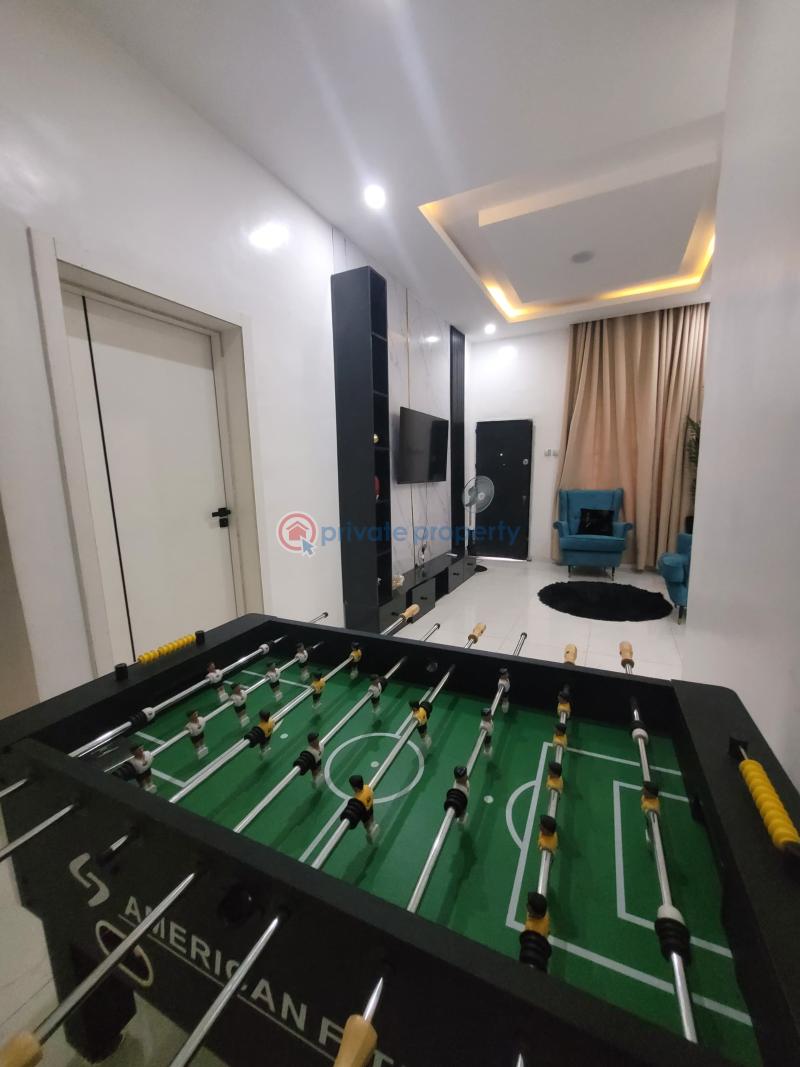 1 bedroom Block Of Flats For Rent Osapa London Lekki Lagos - 3