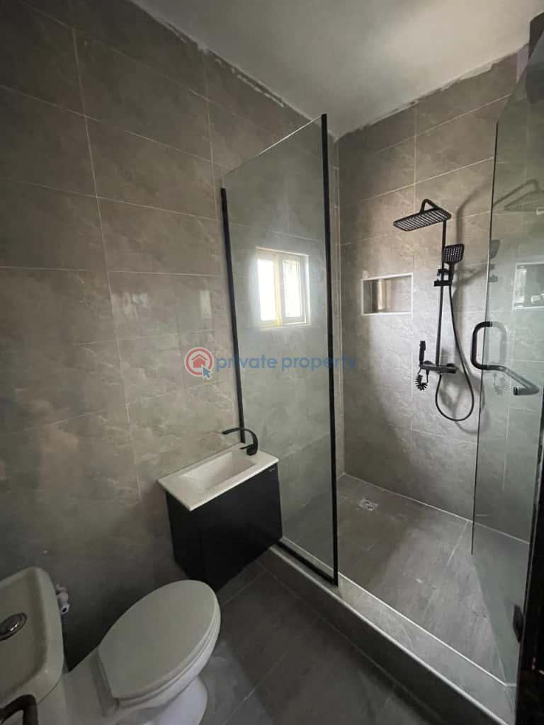 1 bedroom Mini Flat For Rent Osapa London Lekki Lagos - 11