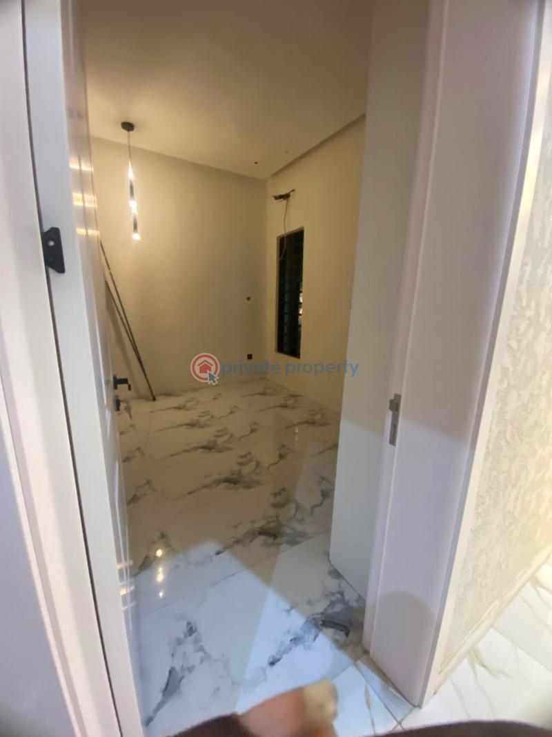 3 bedroom House For Rent Off Allen Gbaja Surulere Lagos - 5