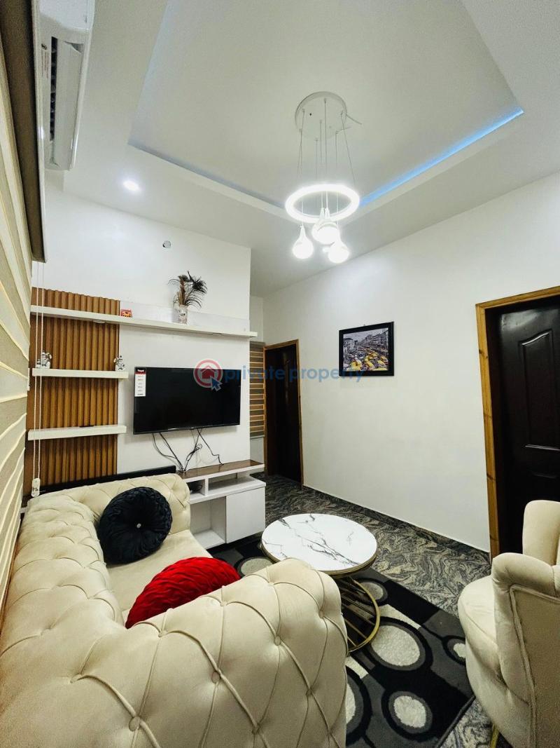 1 bedroom Mini Flat Short let Onike Yaba Lagos - 0