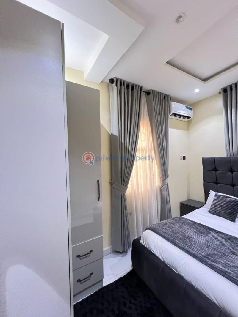 1 bedroom Mini Flat Short let Adeniran Ogunsanya Surulere Lagos - 17
