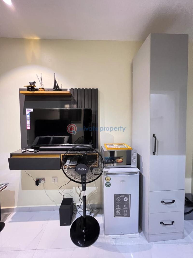 1 bedroom Mini Flat Short let Adeniran Ogunsanya Surulere Lagos - 10