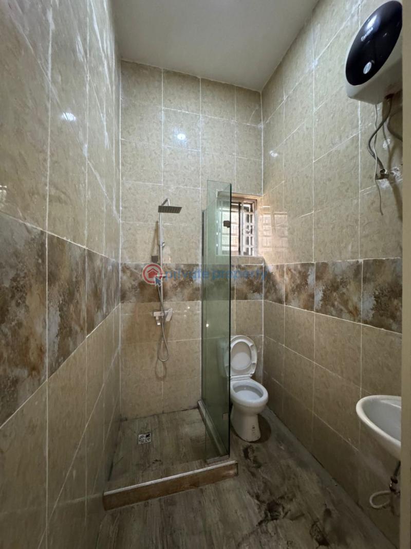 1 bedroom Self Contain For Rent Along Lekki Expressway Lagos - 3