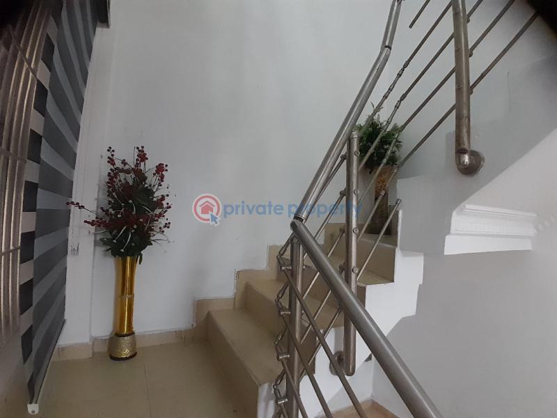 3 bedroom Terrace For Rent Ikate Elegushi Lekki Lagos - 4