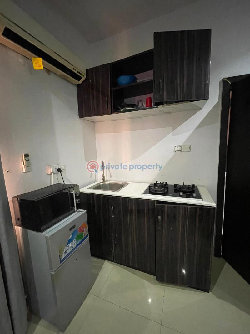 1 bedroom Studio Apartment For Rent Off Circle Mall Shoprite Road Osapa Osapa Lekki Lagos - 2