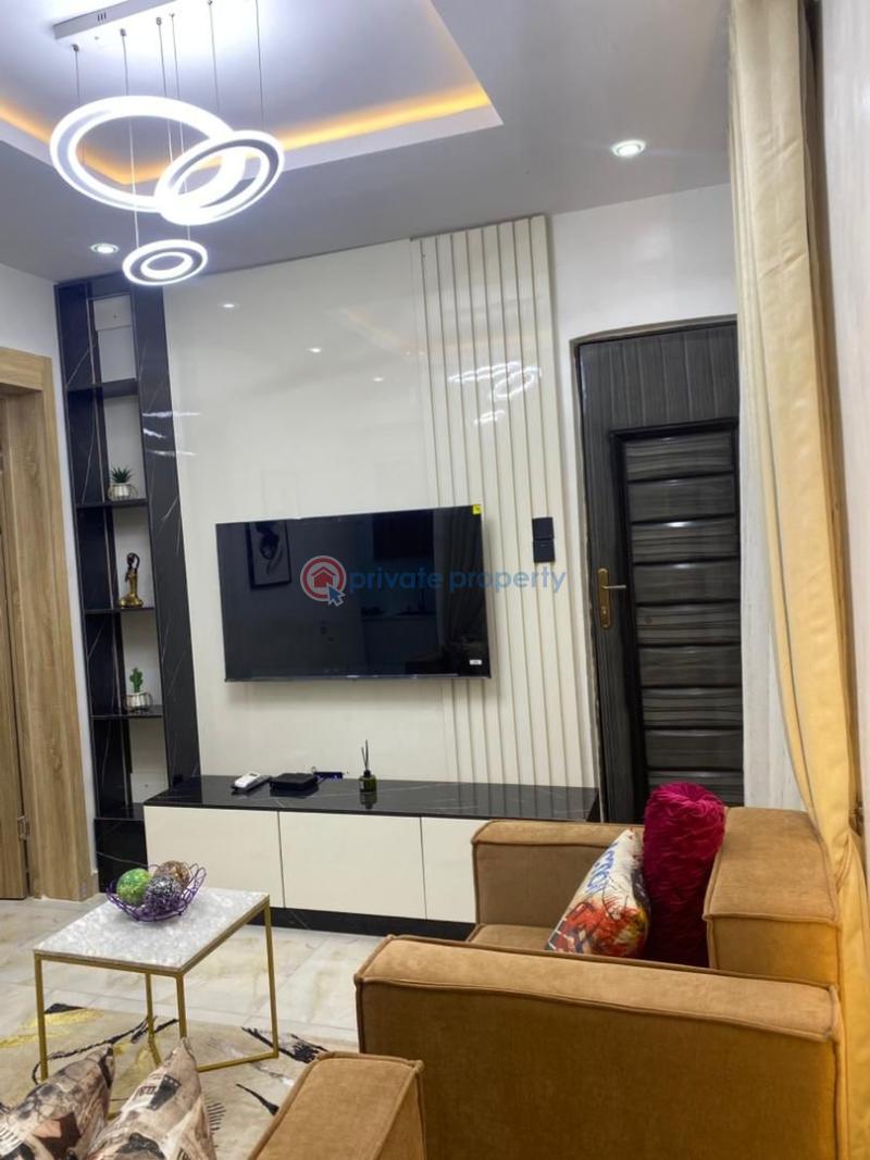 1 bedroom Commercial Property Short let Sabo Yaba Lagos - 6