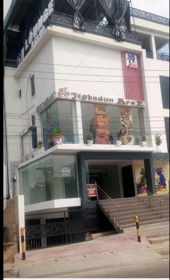 1 bedroom Shop Short let Pedro Road, Onajimi Bus Stop Bariga Shomolu Lagos