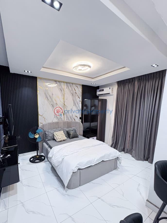 1 bedroom Studio Apartment Short let Surulere Lagos - 1