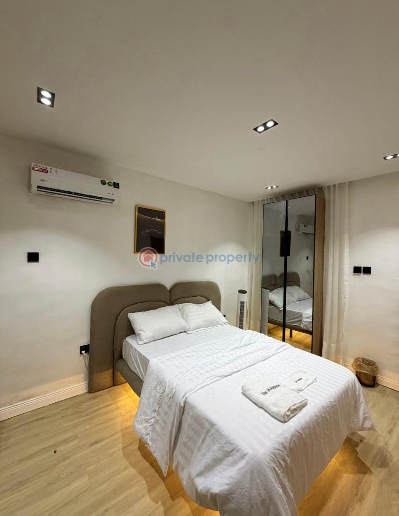 1 bedroom Studio Apartment Short let Yaba Lagos - 3