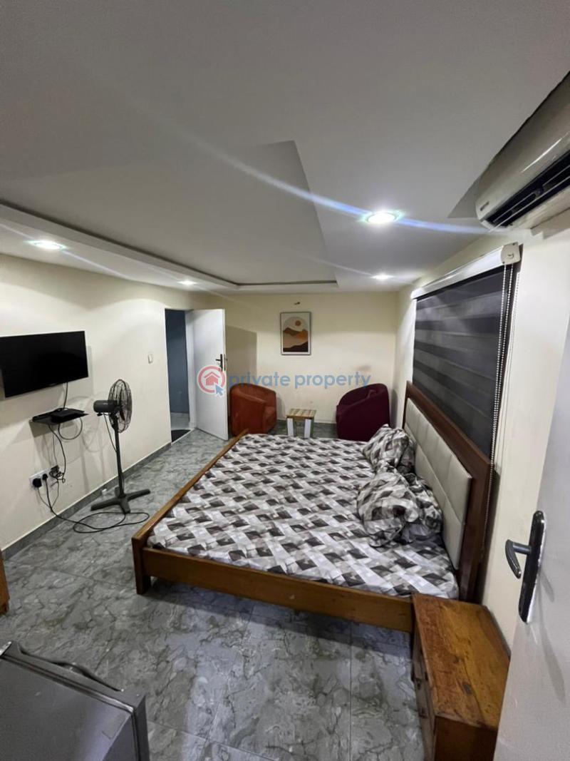 Tastefully furnished studio apartment - 3 1 bedroom Studio Apartment Short let Alausa Ikeja Lagos - 3