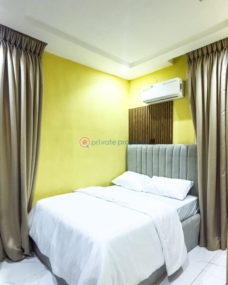 1 bedroom Mini Flat Short let Surulere Lagos - 4