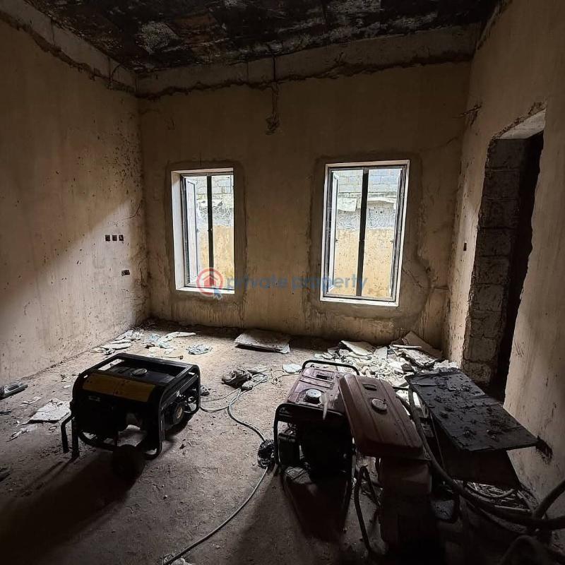 3 bedroom Townhouse For Sale Wuye Abuja Phase 2  - 4