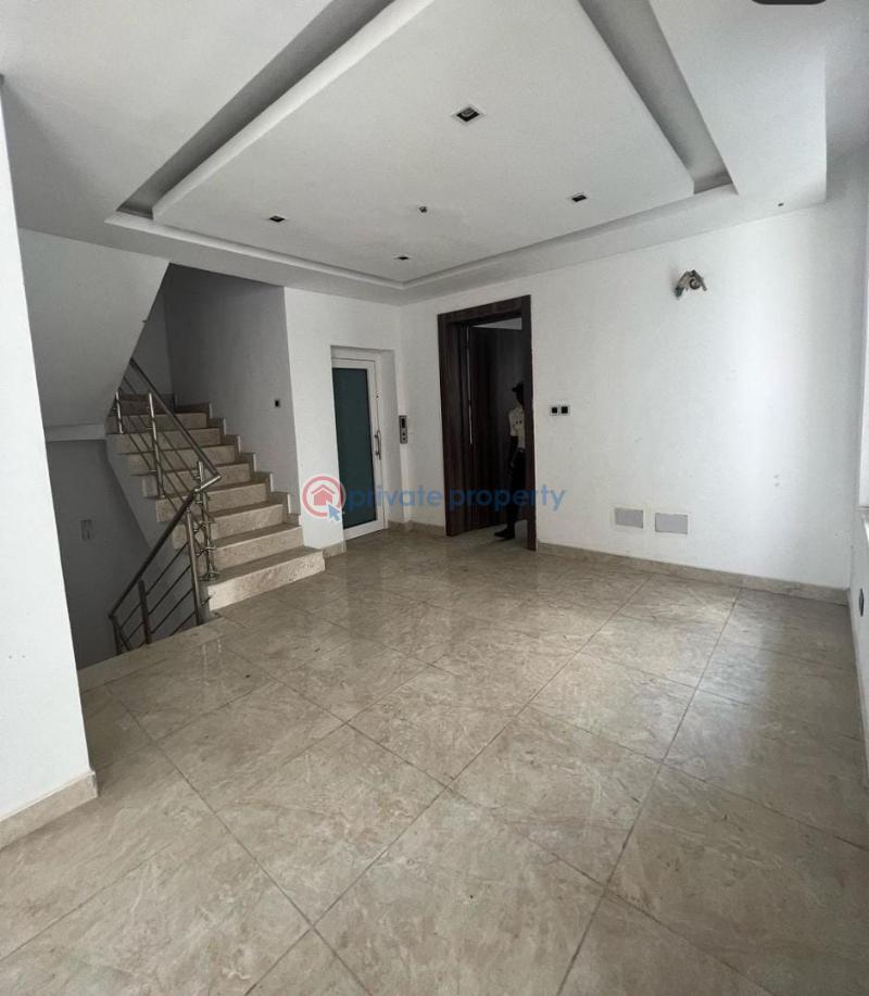 5 bedroom Townhouse For Sale Mojishola Estate Mojisola Onikoyi Estate Lagos - 2