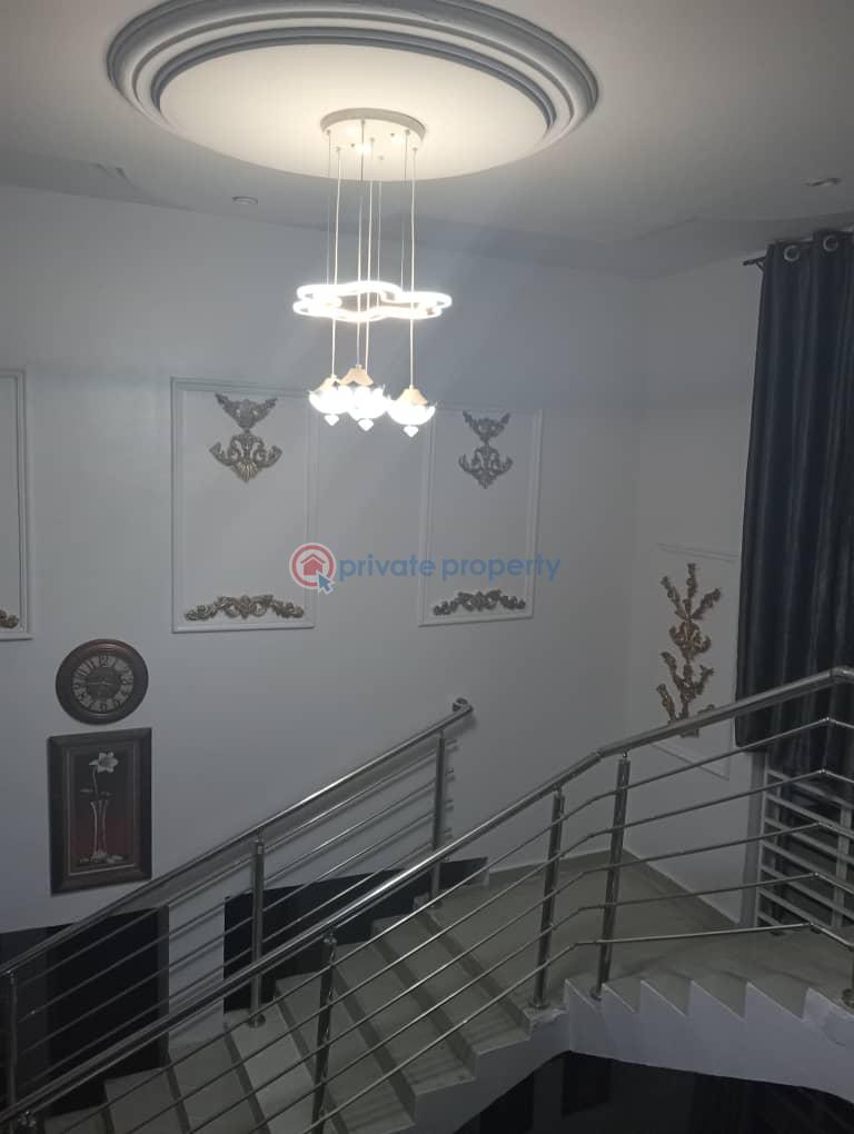 5 bedroom Duplex For Sale Jankata Akala Express Ibadan Oyo - 1
