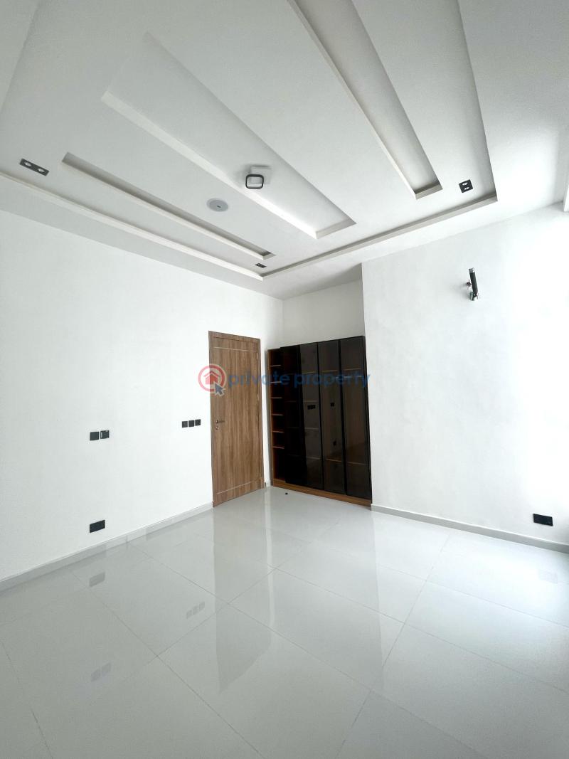 5 bedroom Detached Duplex For Sale Estate Lekki Lagos - 14