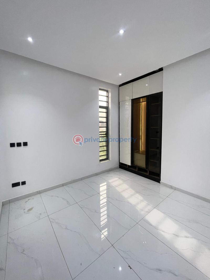 5 bedroom Detached Duplex For Sale Estate Ikota Lekki Lagos - 17