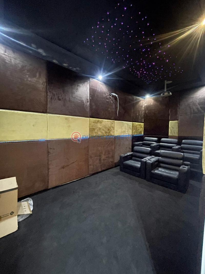 5 bedroom Detached Duplex For Sale Estate Ikota Lekki Lagos - 11