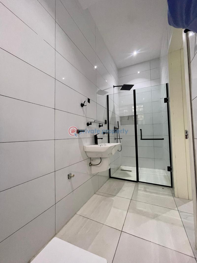 5 bedroom Detached Duplex For Sale Estate Ikota Lekki Lagos - 15