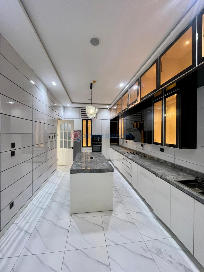 5 bedroom Detached Duplex For Sale Estate Ikota Lekki Lagos - 5