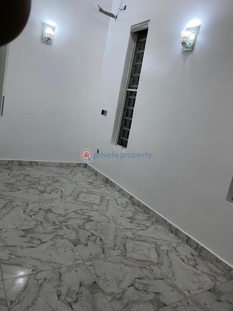 1 bedroom Mini Flat For Rent Divine Homes Thomas Estate Ajah Lagos - 6