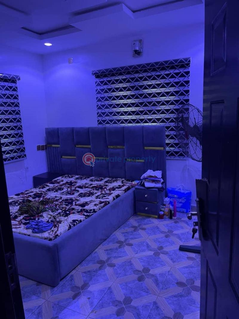 3 bedroom Block Of Flats For Rent Alayo Estate Jiboye Off Apata Apata Ibadan Oyo - 1