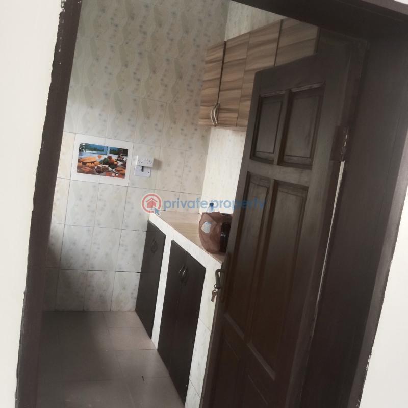 2 bedroom Block Of Flats For Rent Raymond Opara Estate Off Okota Road By Chemist Bus Stop. Okota Isolo Lagos - 3