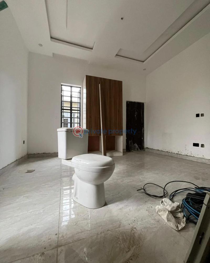 4 bedroom Semi detached Duplex For Sale Omole Phase 2 Ikeja  Lagos - 2