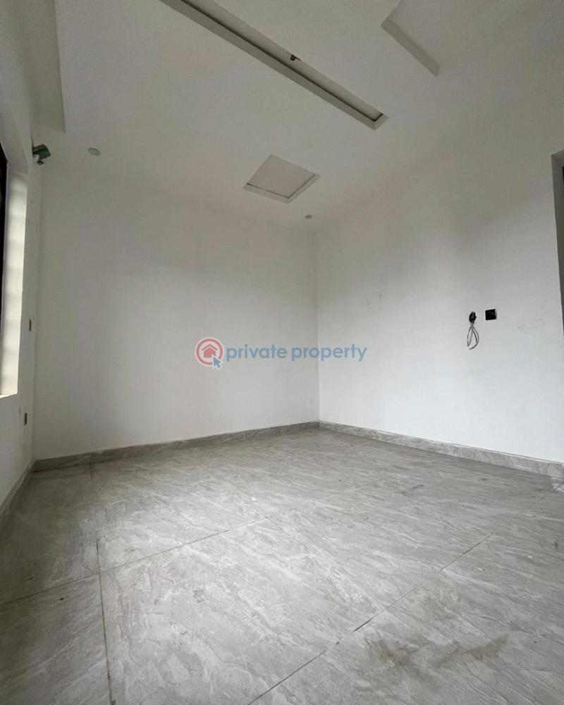4 bedroom Semi detached Duplex For Sale Omole Phase 2 Ikeja  Lagos - 4