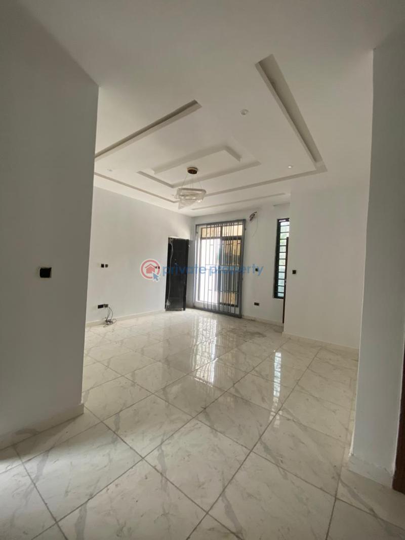 2 bedroom Block Of Flats For Rent In A Secured Estate @ Majek Bus Stop Lekki Expressway Sangotedo Ajah Lagos - 1