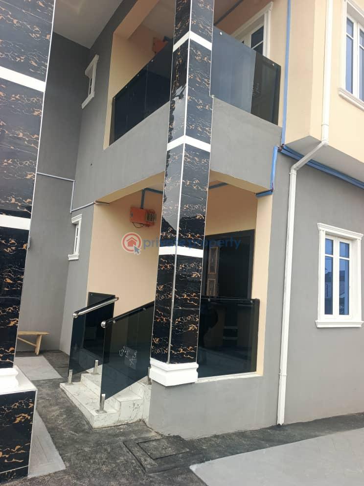 2 bedroom Block Of Flats For Rent Akoto Elebu Akala Express Ibadan Oyo - 0