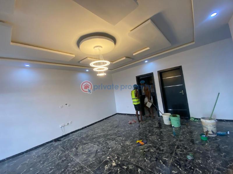 Tastefully newly 3 bedroom flat available at dalom school, ateere off tipper garage akala express way oluyole - 1 3 bedroom Block Of Flats For Rent Atere Kasumu, Akala Express Akala Express Ibadan Oyo - 1