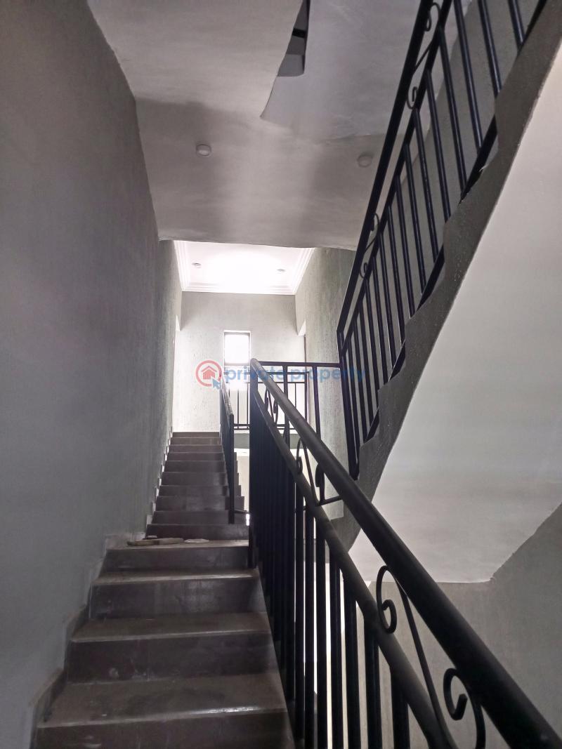 2 bedroom Block Of Flats For Rent Destiny Bus Stop Isheri Oshun Close To The Bus Stop. Bucknor Estate Isolo Lagos - 12