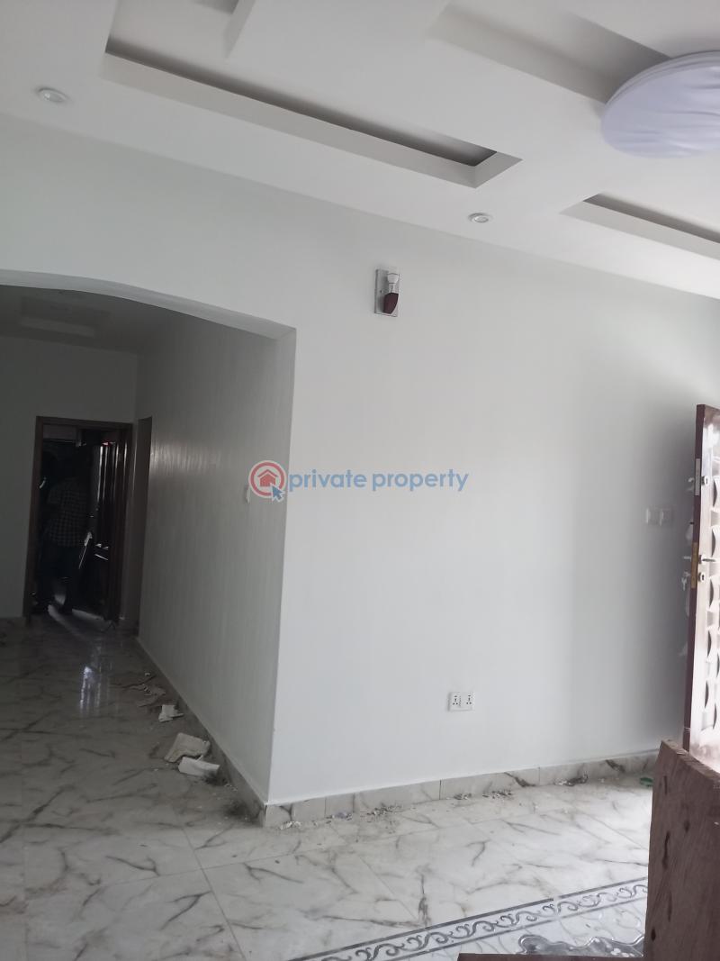 2 bedroom Block Of Flats For Rent Canoe Axis Okeafa Oke-afa Isolo Lagos - 3