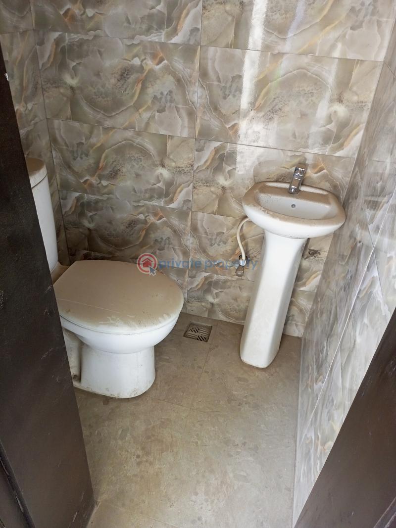 2 bedroom Block Of Flats For Rent Transformer Bus Stop Bucknor Isolo Lagos - 8