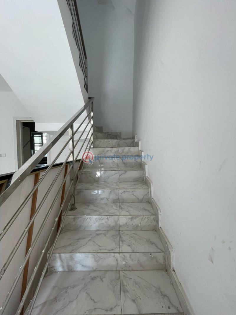 4 bedroom Semi detached Duplex For Rent Estate Agungi Lekki Lagos - 4