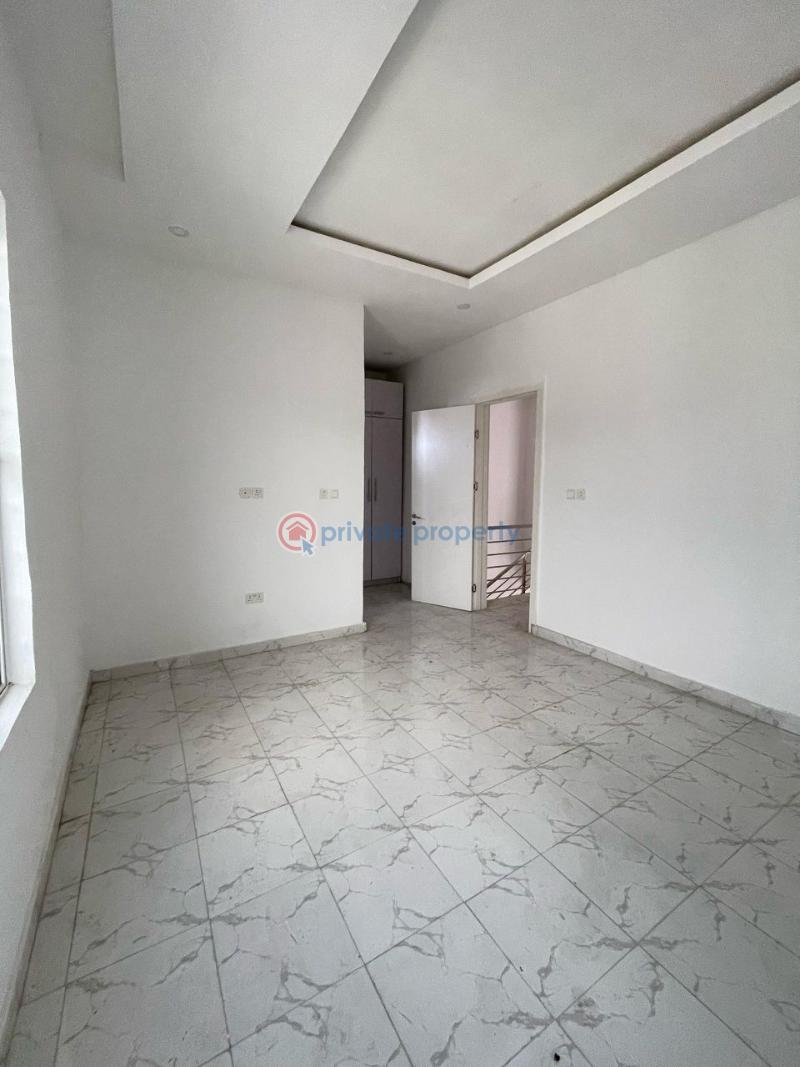 4 bedroom Semi detached Duplex For Rent Estate Agungi Lekki Lagos - 8