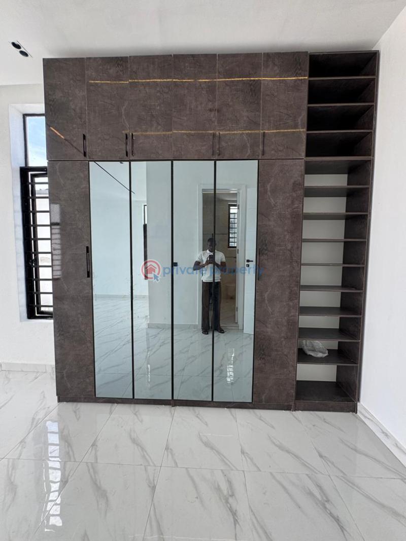 5 bedroom Duplex For Sale Orchid , Lekki Axis Chevron Drive Lekki Lagos - 17