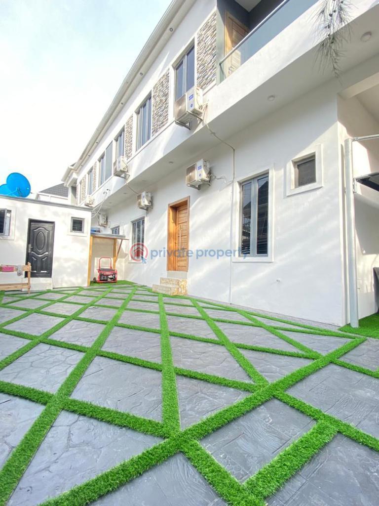 1 bedroom Shared Apartment Short let 2 Oseni Close Chevy View Chevron Lekki Chevron Drive Lekki Lagos - 5